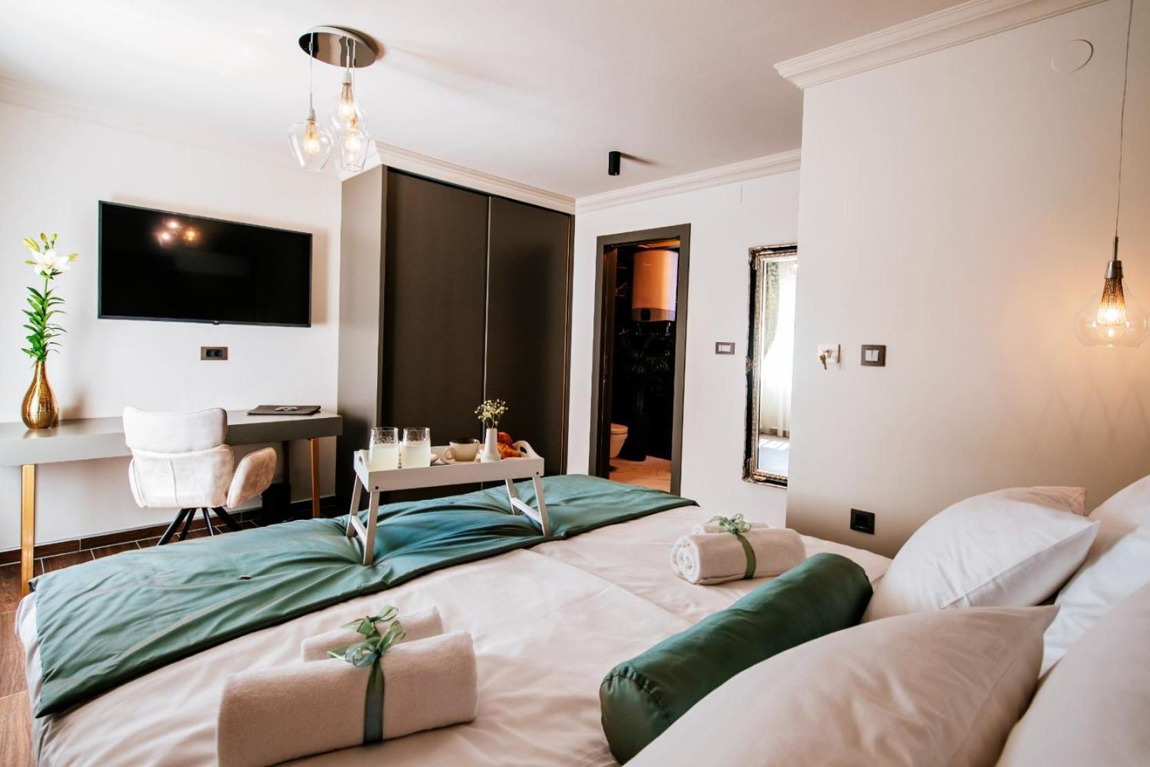 Luxury Rooms Vindemiae زادار الغرفة الصورة